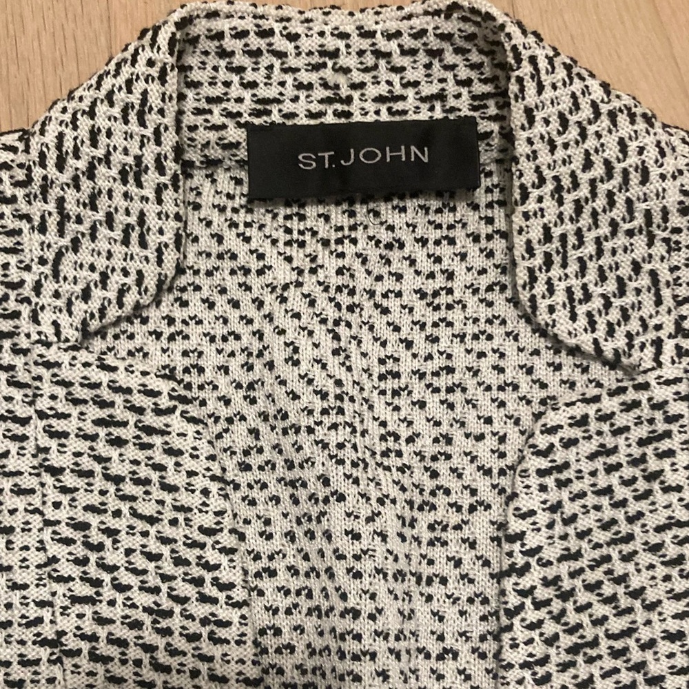 ST. JOHN π€ Wool Pattern Blazer - Picture 13 of 16